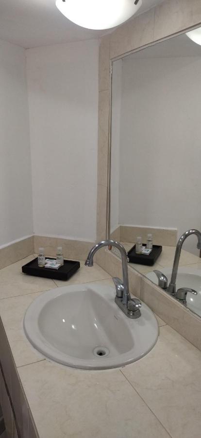 Hotel Casa Blanca Heroica Caborca Esterno foto