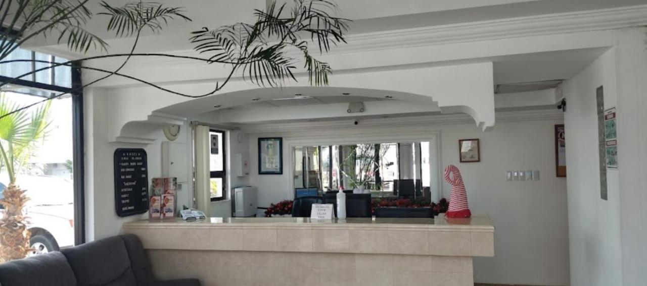 Hotel Casa Blanca Heroica Caborca Esterno foto