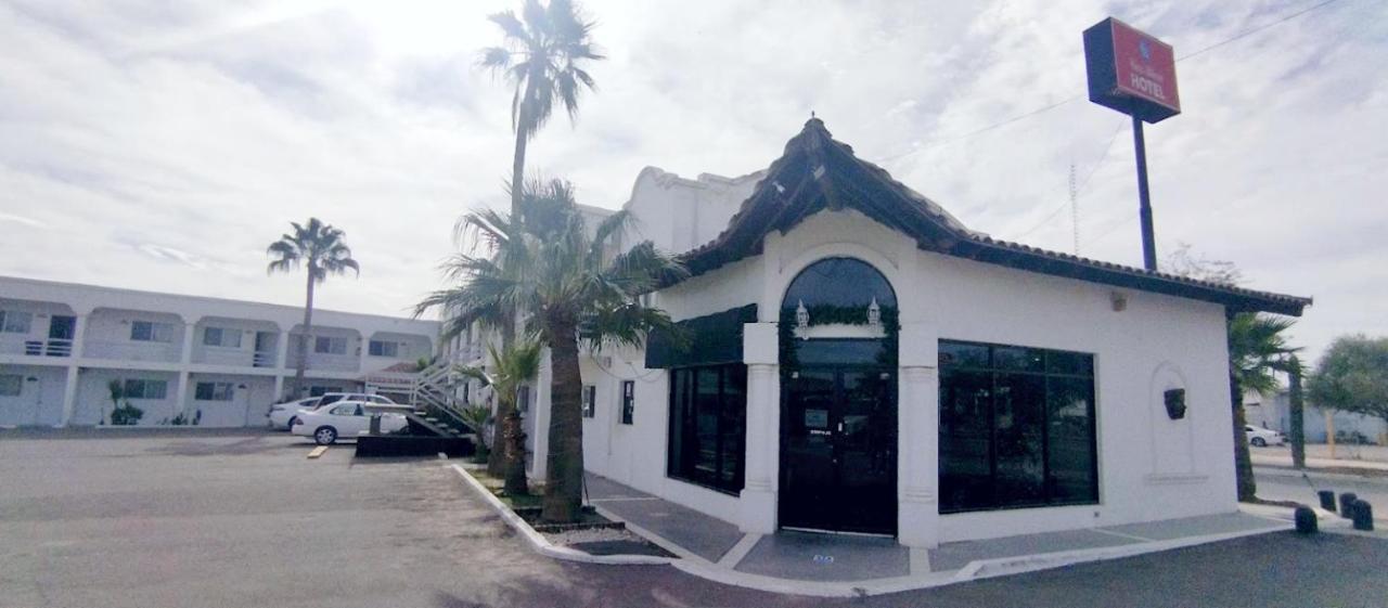 Hotel Casa Blanca Heroica Caborca Esterno foto