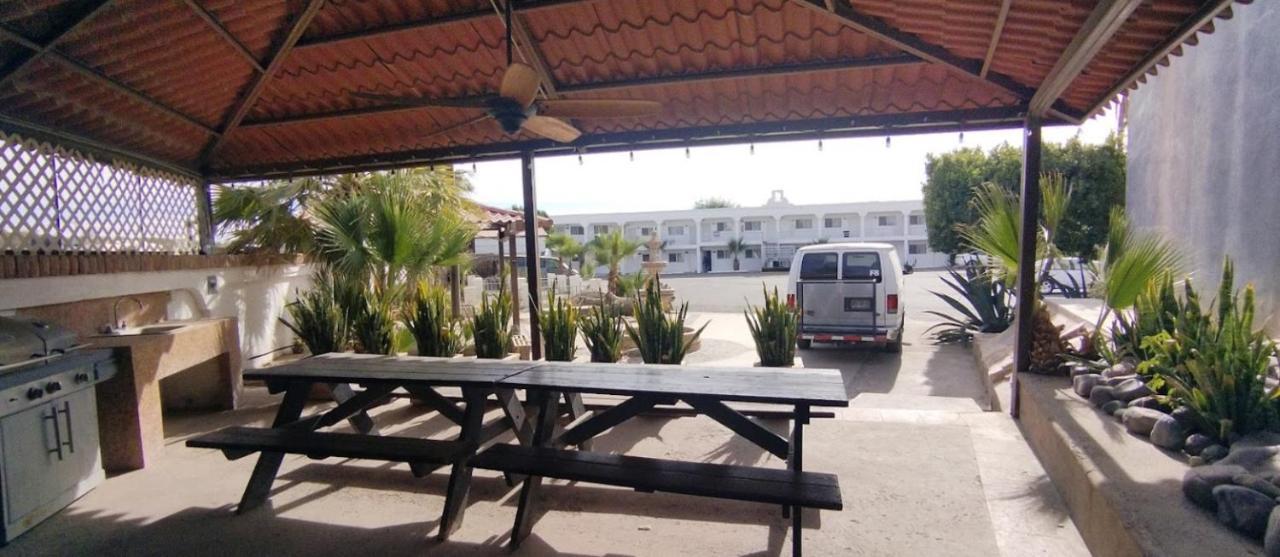 Hotel Casa Blanca Heroica Caborca Esterno foto